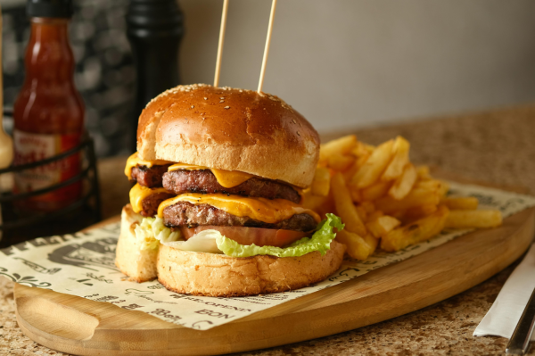 Hamburger en worsten pakket