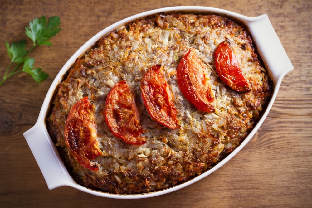 Rijstschotel met gehakt en groenten uit de oven